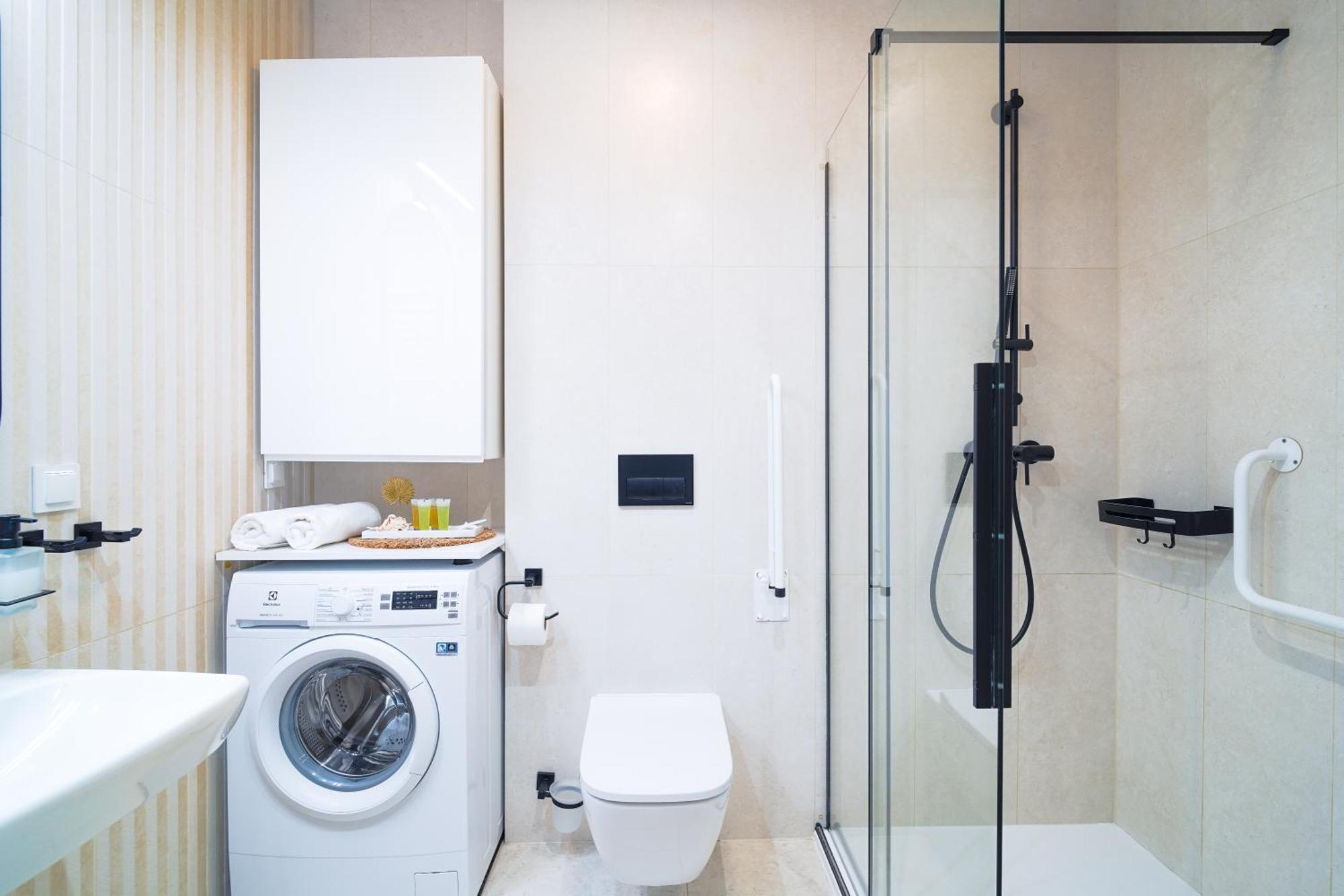 Lulu Apartments - Pod Masztami - Apartament Dwupokojowy - Basen Silownia Parking Колобжег Екстер'єр фото
